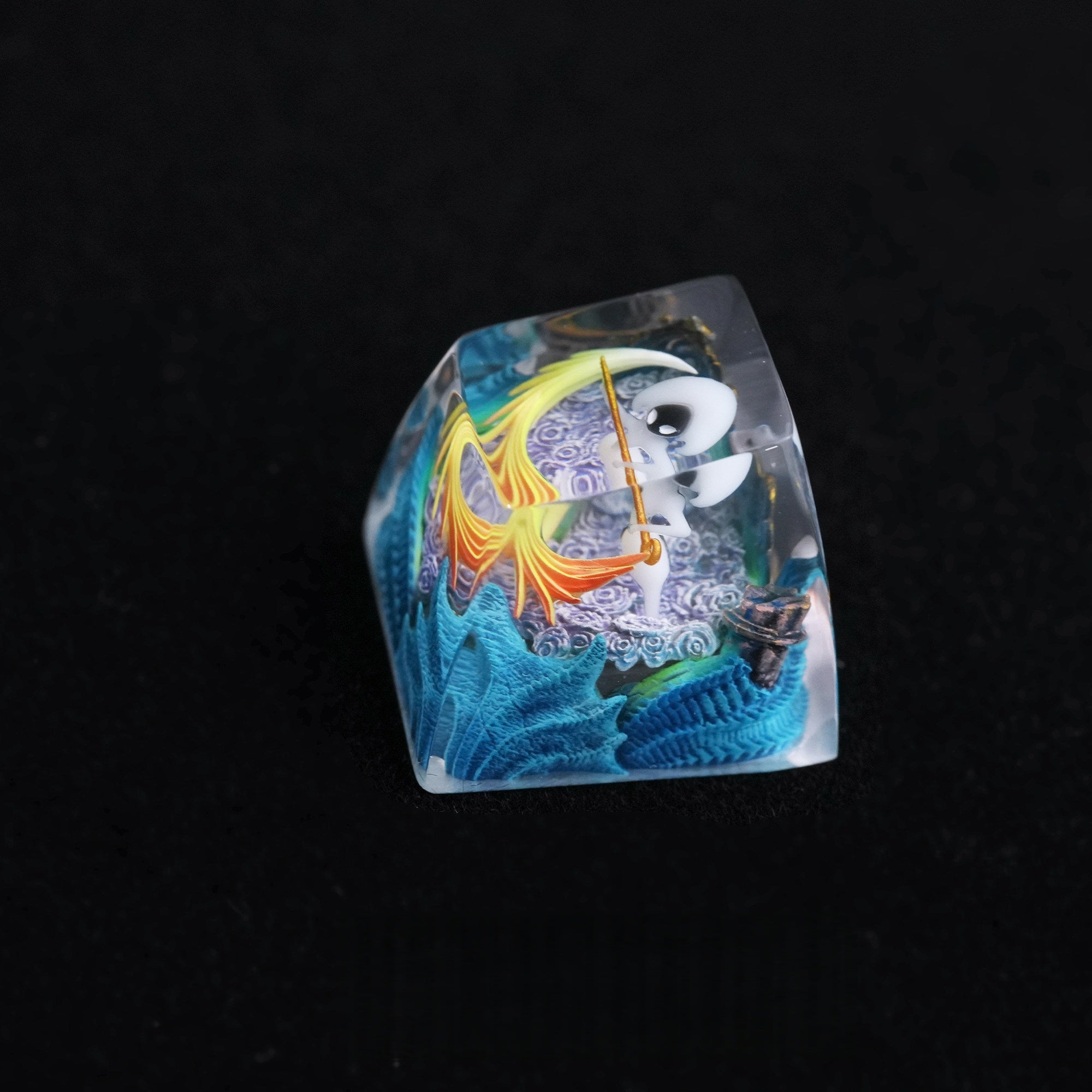 Hollow Knight The Knight Crystal Resin Artisan Keycap – ESC Key