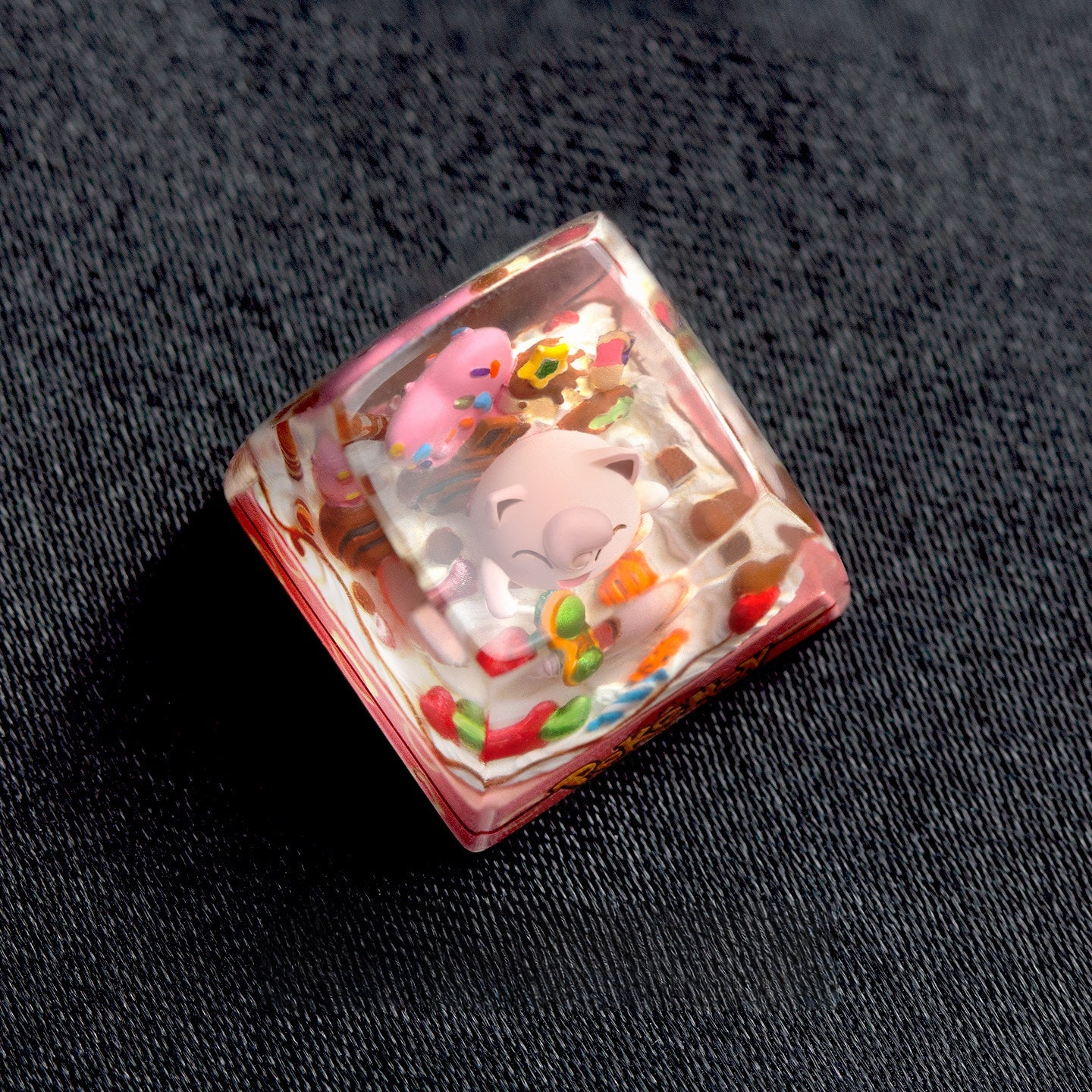 Pokémon "Jigglypuff" Artisan Keycap - Crystal Resin Edition