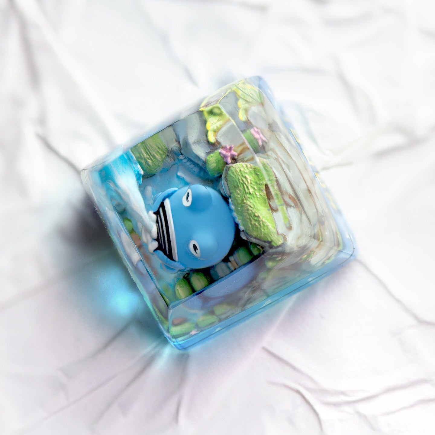 Pokémon "Poliwag" Artisan Keycap - Crystal Resin Edition