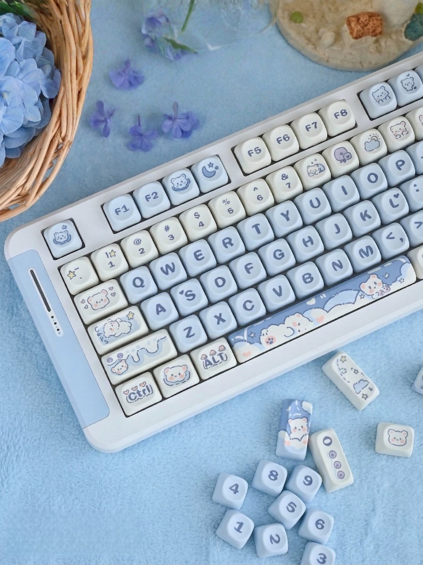 Ice Cream Bear 132-Key MOA Profile PBT Keycap Set