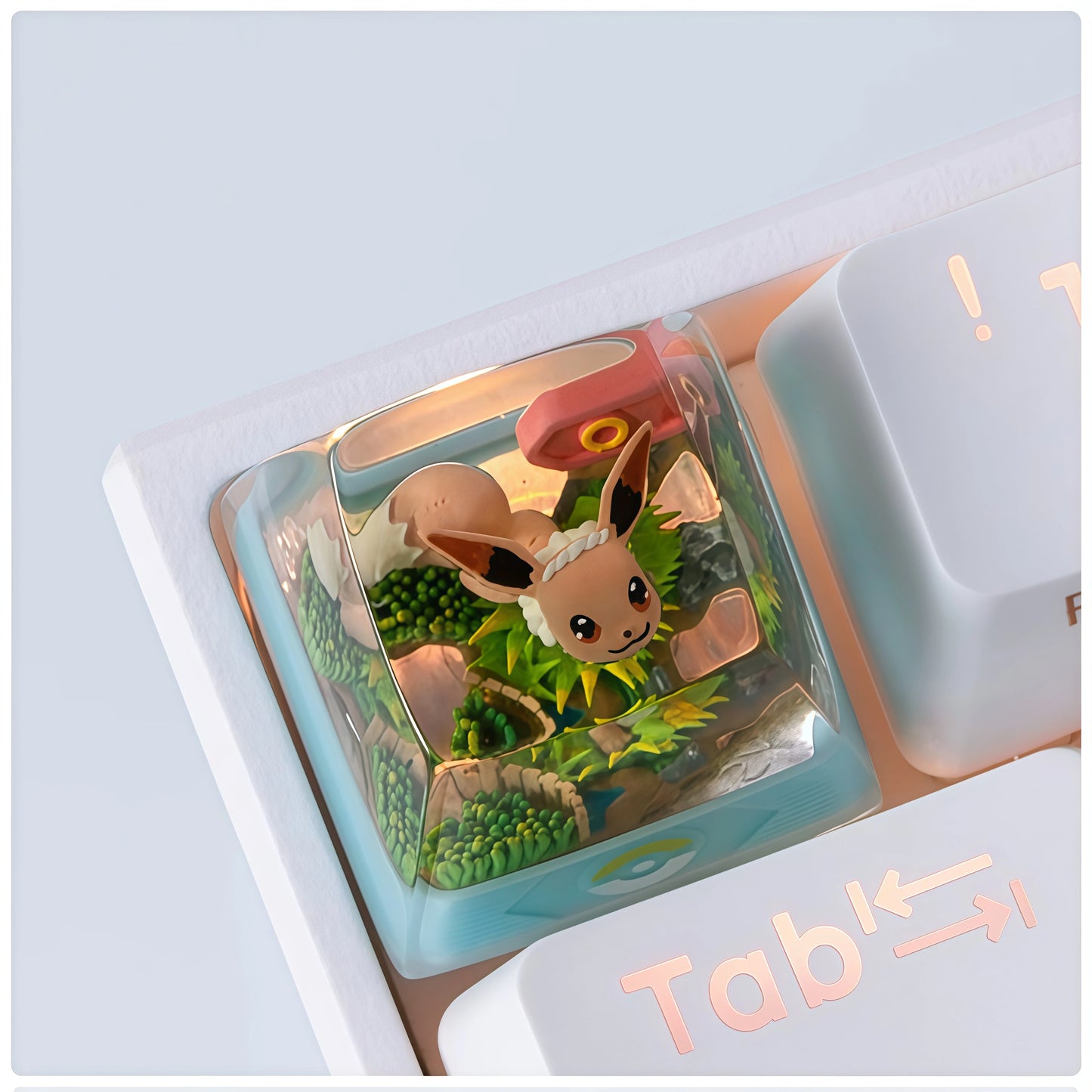 Pokémon "Eevee" Artisan Keycap - Crystal Resin Edition