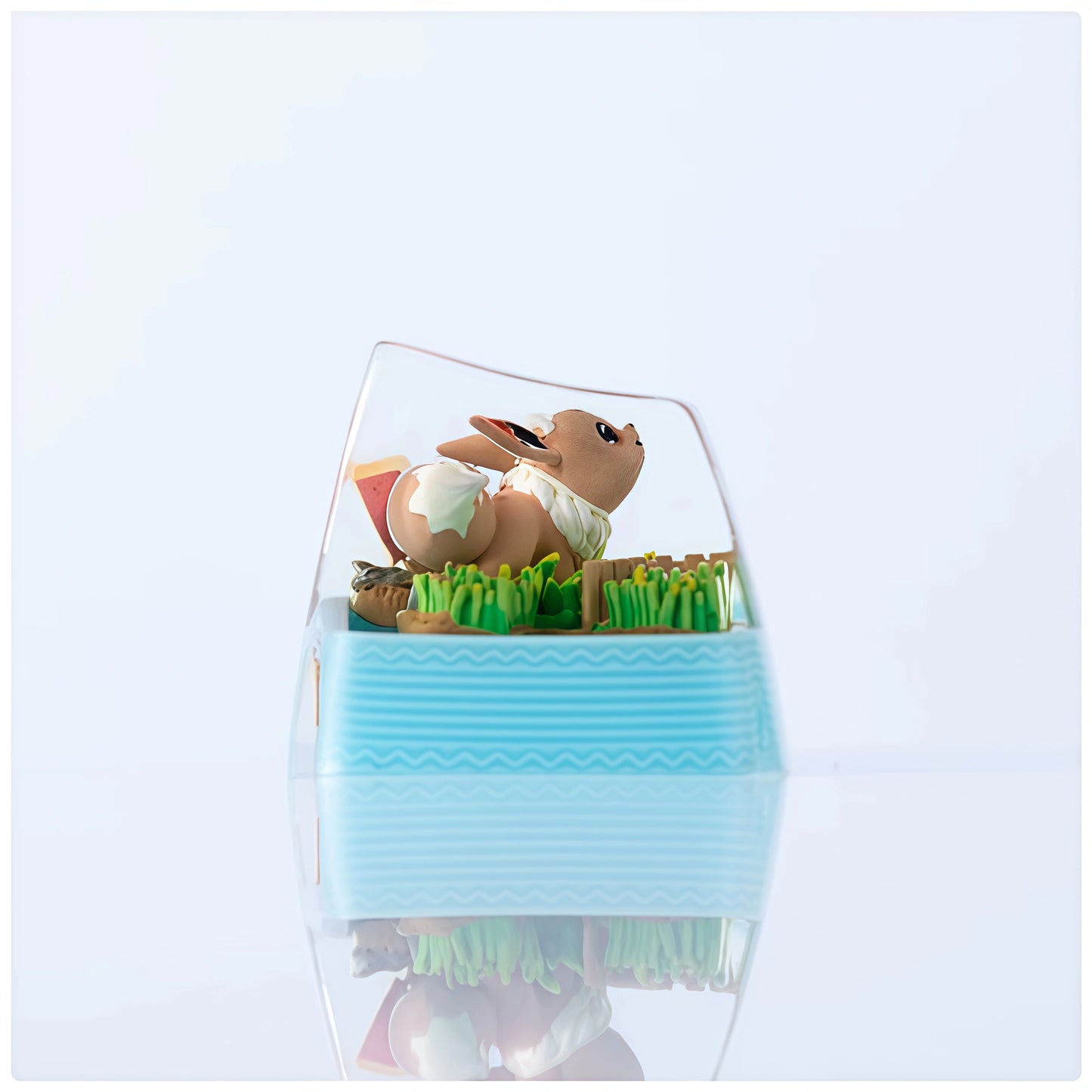 Pokémon "Eevee" Artisan Keycap - Crystal Resin Edition