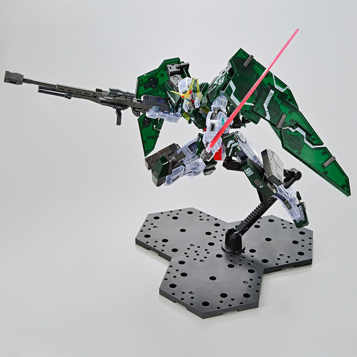 MG 1/100-002 Gundam Dynames (Clear Color Ver.)