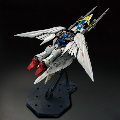 MG 1/100  - Wing Gundam Zero EW Ver.Ka (Titanium Finish)