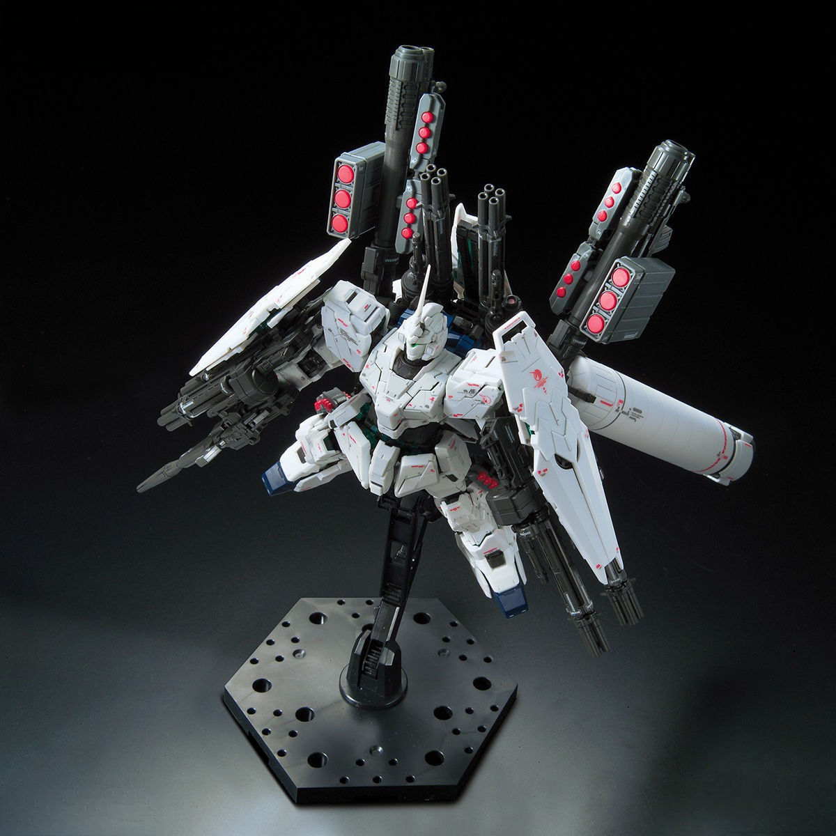 RG 1/144 - RX-0 Full Armor Unicorn Gundam (Awakening Ver./Green Frame)