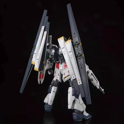 RG 1/144 - RX-93 ν Gundam (Double Fin Funnel Type)