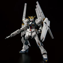 RG 1/144 - RX-93 ν Gundam (Double Fin Funnel Type)