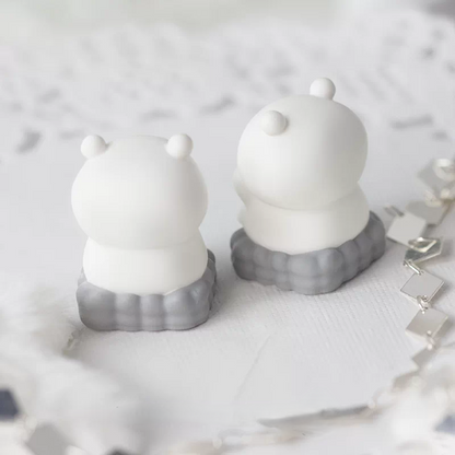 Chiikawa “Self-Deprecating Bear” 3D Resin Artisan Keycap