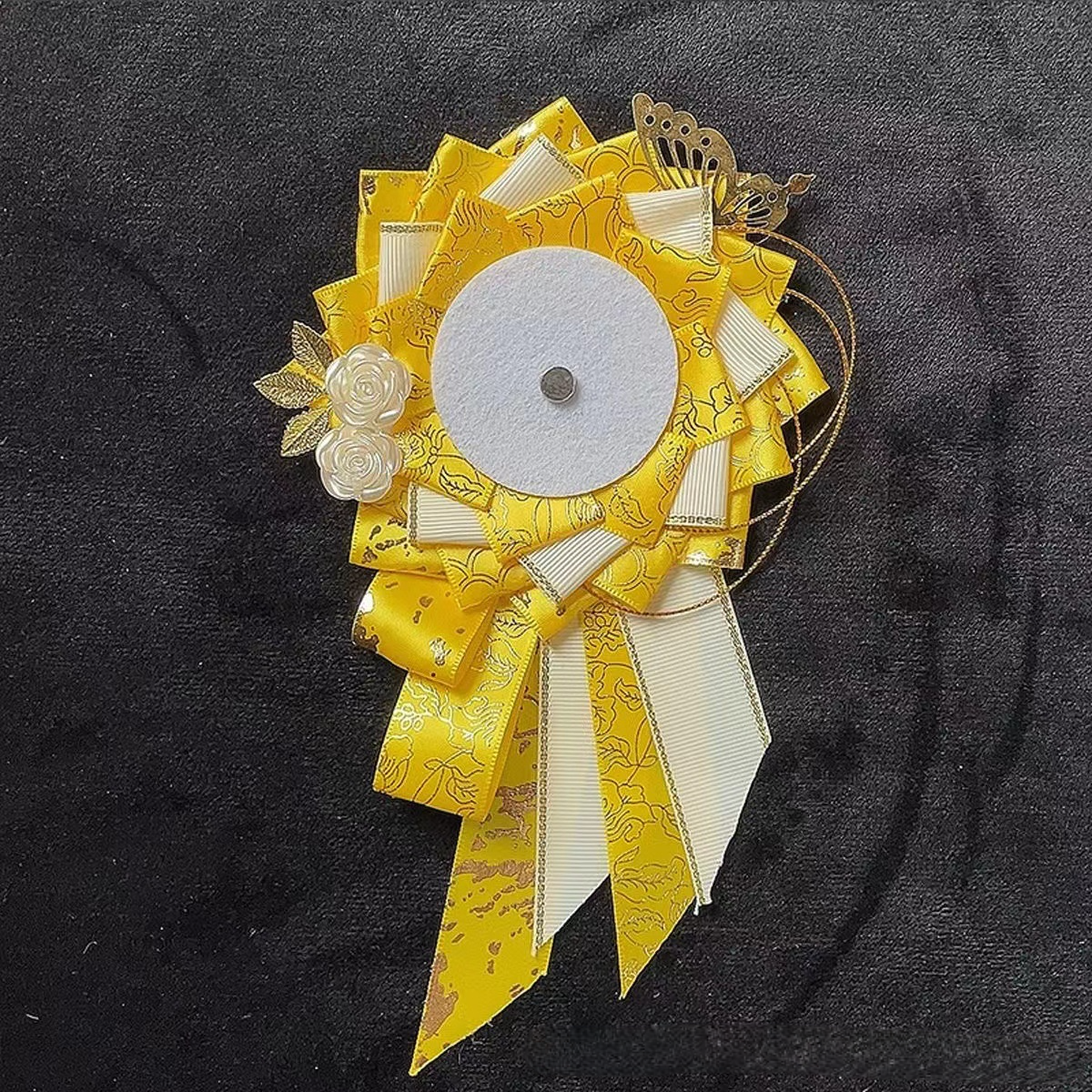 Elegant Tail Ribbon Can Badge Rosette Holder