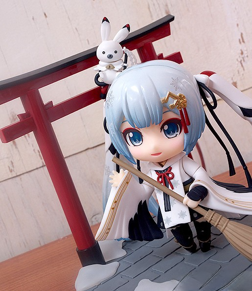 Vocaloid - Hatsune Miku - Rabbit Yukine - Crane Priestess Ver. - Nendoroid (#850)
