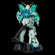 HG 1/144 – Gundam Base Limited – Unicorn Gundam (luminous crystal body)