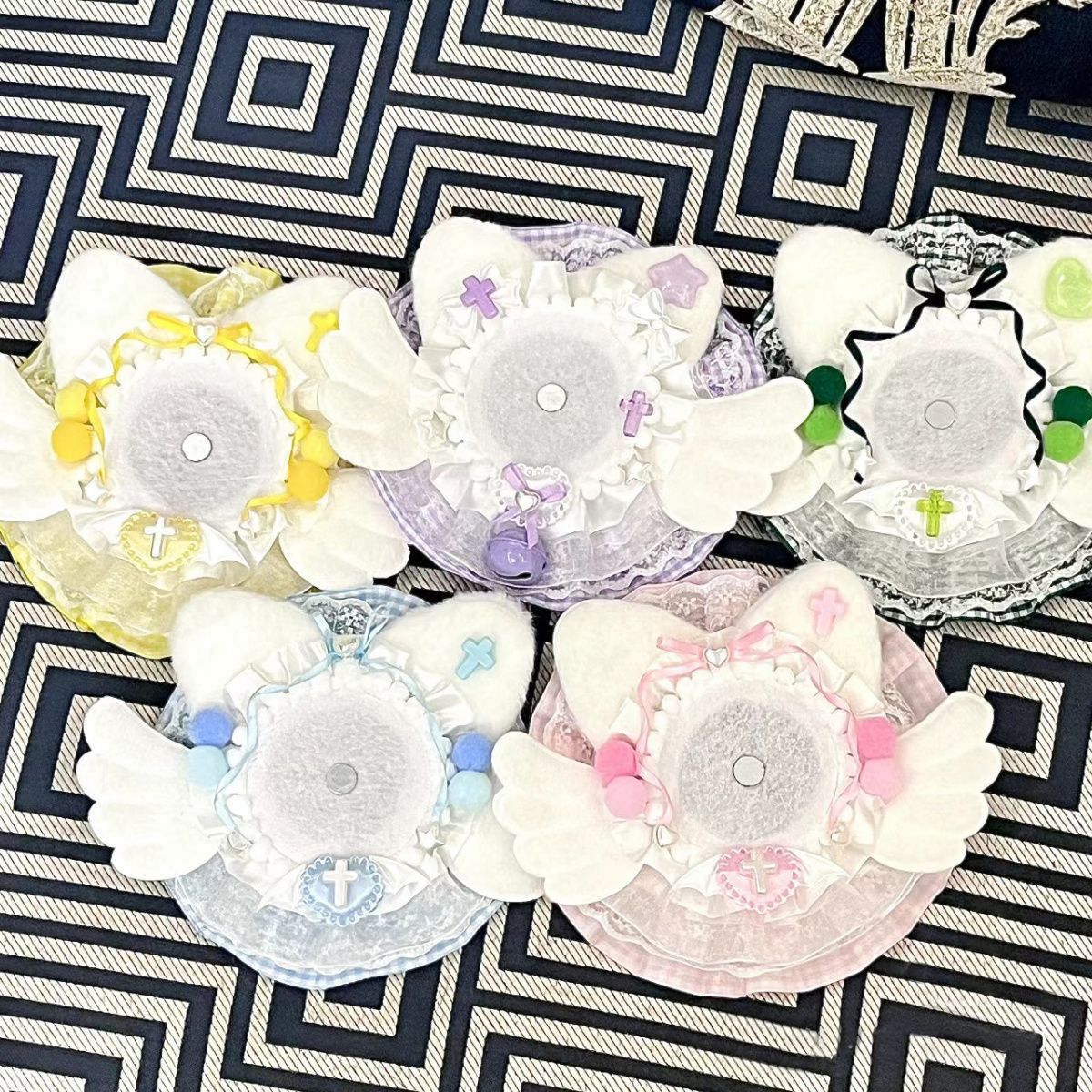 Kawaii Angel Wings Badge Rosette Holder for Ita Bags (58–75mm)