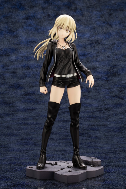 Fate/Grand Order - Altria Pendragon - Saber- Casual ver. (1/7)