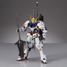 MG 1/100 – Ichiban Kuji Prize B – Gundam Barbatos (solid clear)