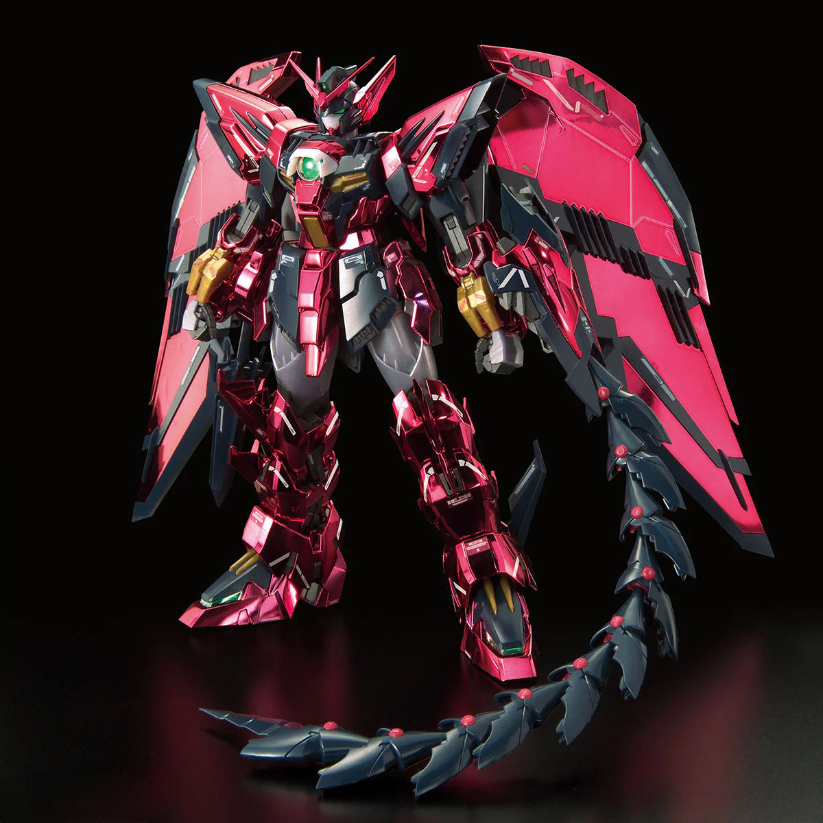 MG 1/100 – Gundam Base Limited – Gundam Epyon EW (special coating)