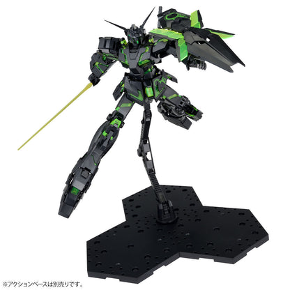 MG 1/100 – Gundam Base Limited – Unicorn Gundam (clear neon green)