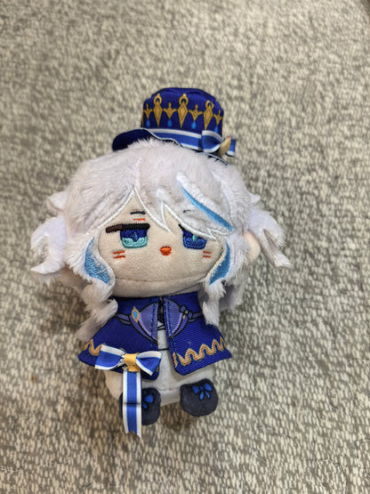 Genshin Impact Furina 12cm Sitting Posture Plush Doll Keychain