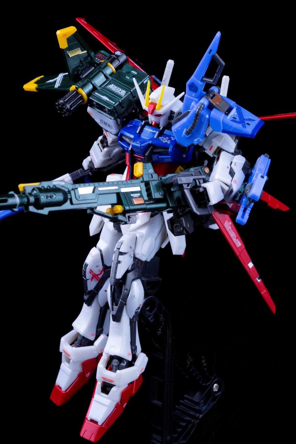 RG 1/144 – THE GUNDAM BASE SHANGHAI LIMITED – Perfect Strike Gundam( Mechanical Gloss Injection Ver.)