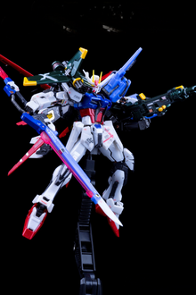 RG 1/144 – THE GUNDAM BASE SHANGHAI LIMITED – Perfect Strike Gundam( Mechanical Gloss Injection Ver.)