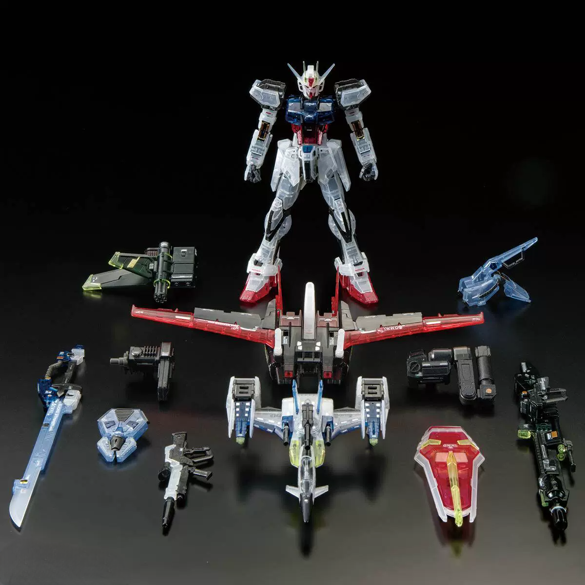 RG 1/144 – THE GUNDAM BASE LIMITED – Aile Strike Gundam  (Clear Color)
