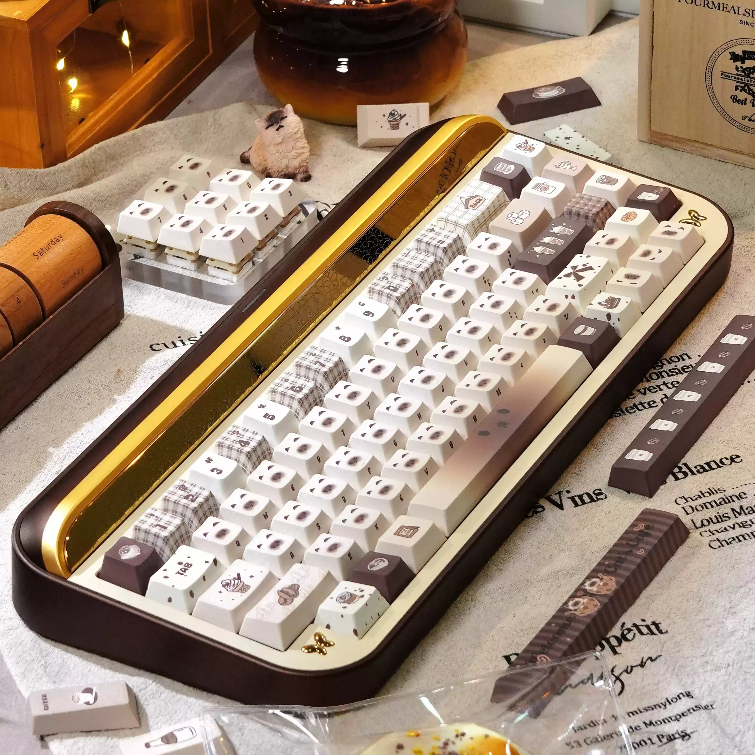 Siamese Cat PBT Keycap Set – 145 Keys