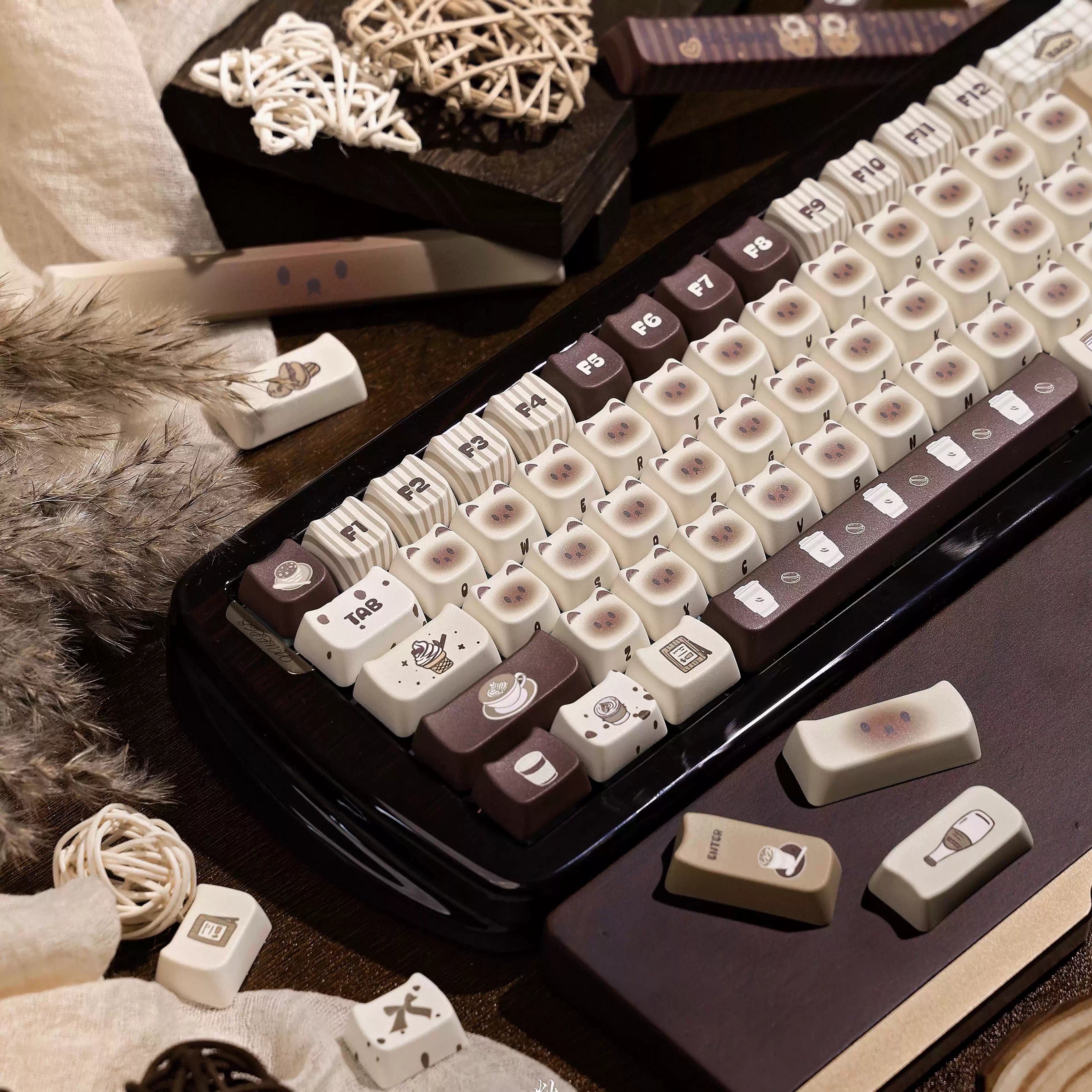 Siamese Cat PBT Keycap Set – 145 Keys