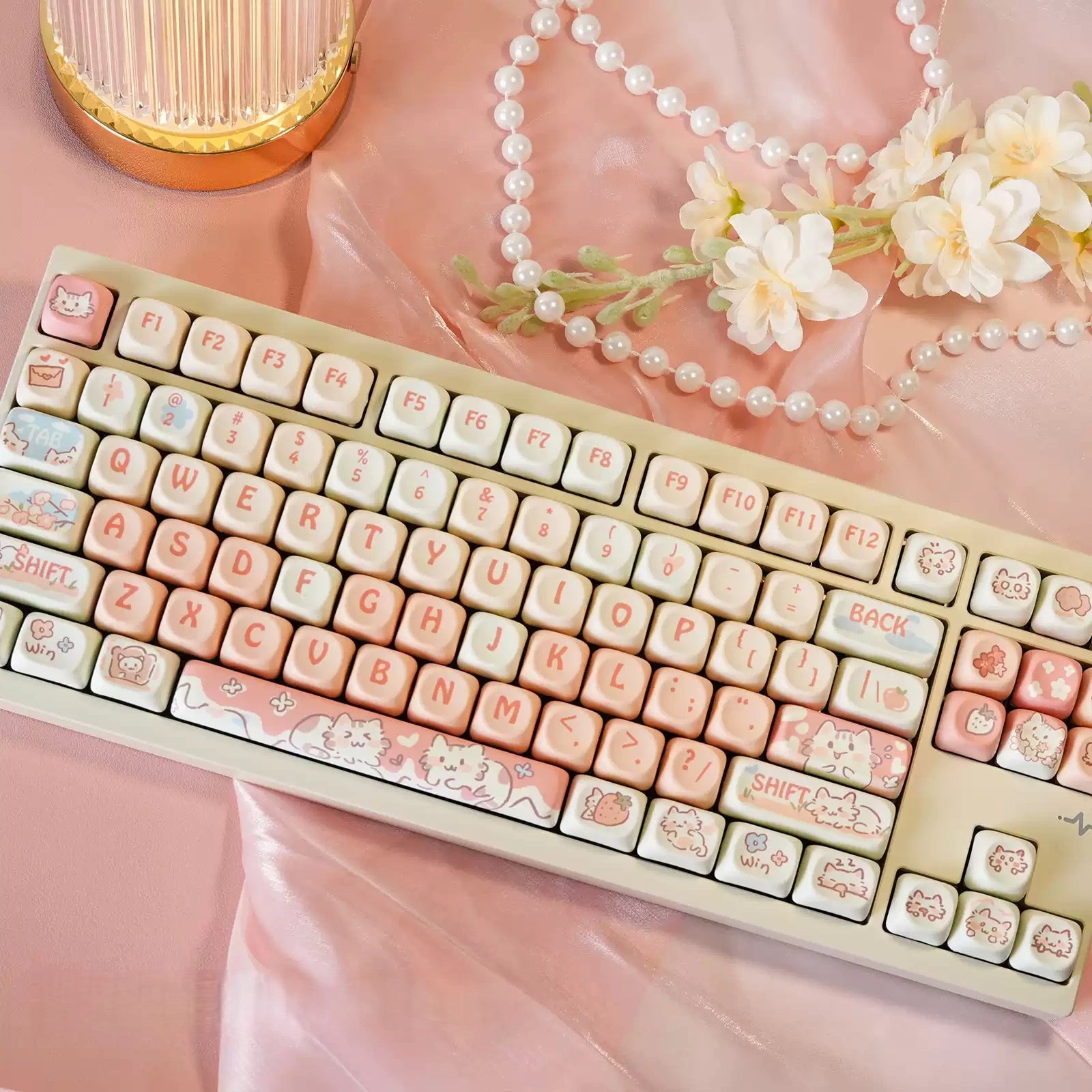 Strawberry Cat 132-Key MOA Profile PBT Keycap Set